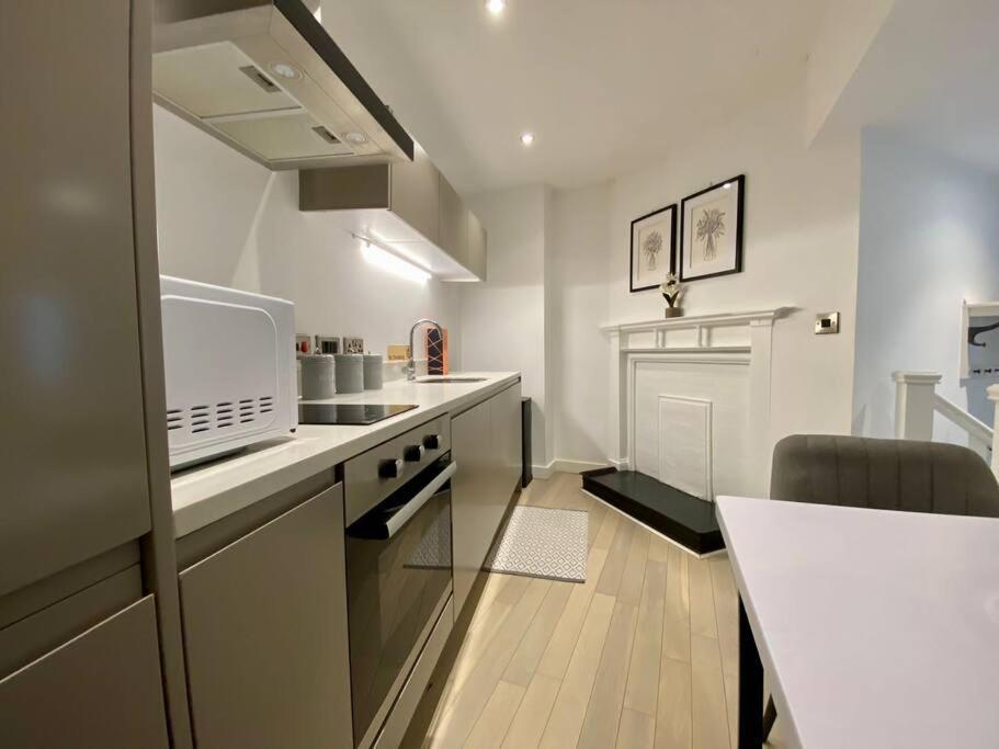 Victoria Street Apartment Sleeps 2 利物浦 外观 照片
