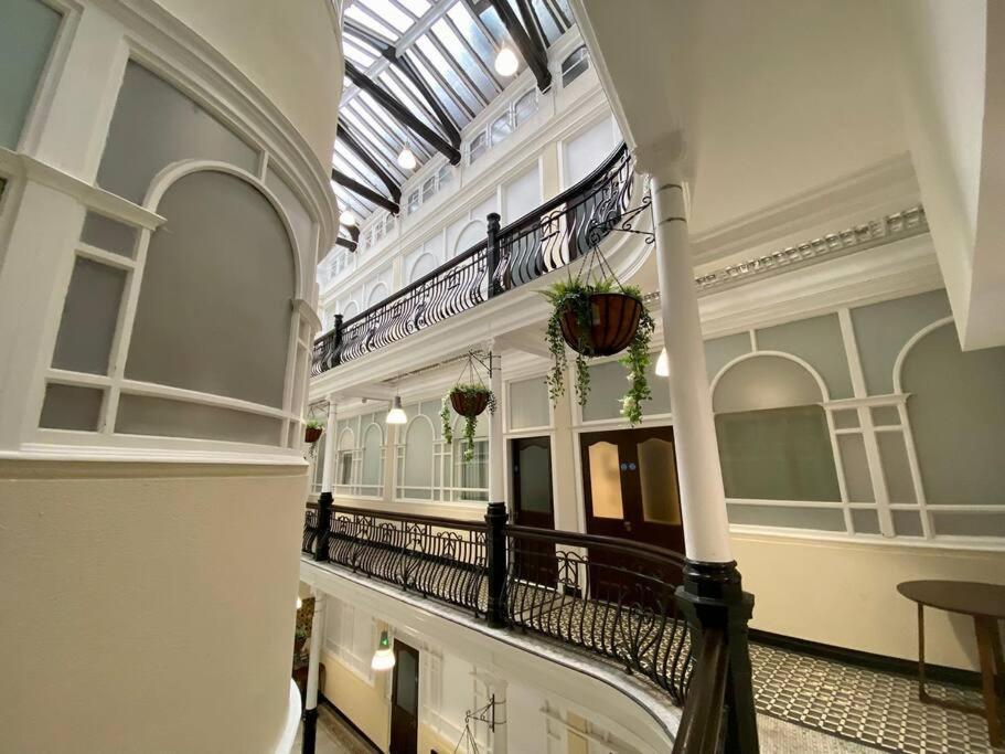Victoria Street Apartment Sleeps 2 利物浦 外观 照片